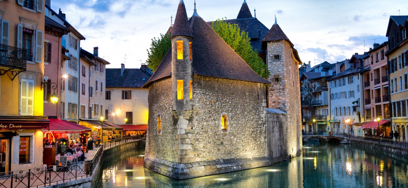 Camping in Savoie - Annecy, the old prison